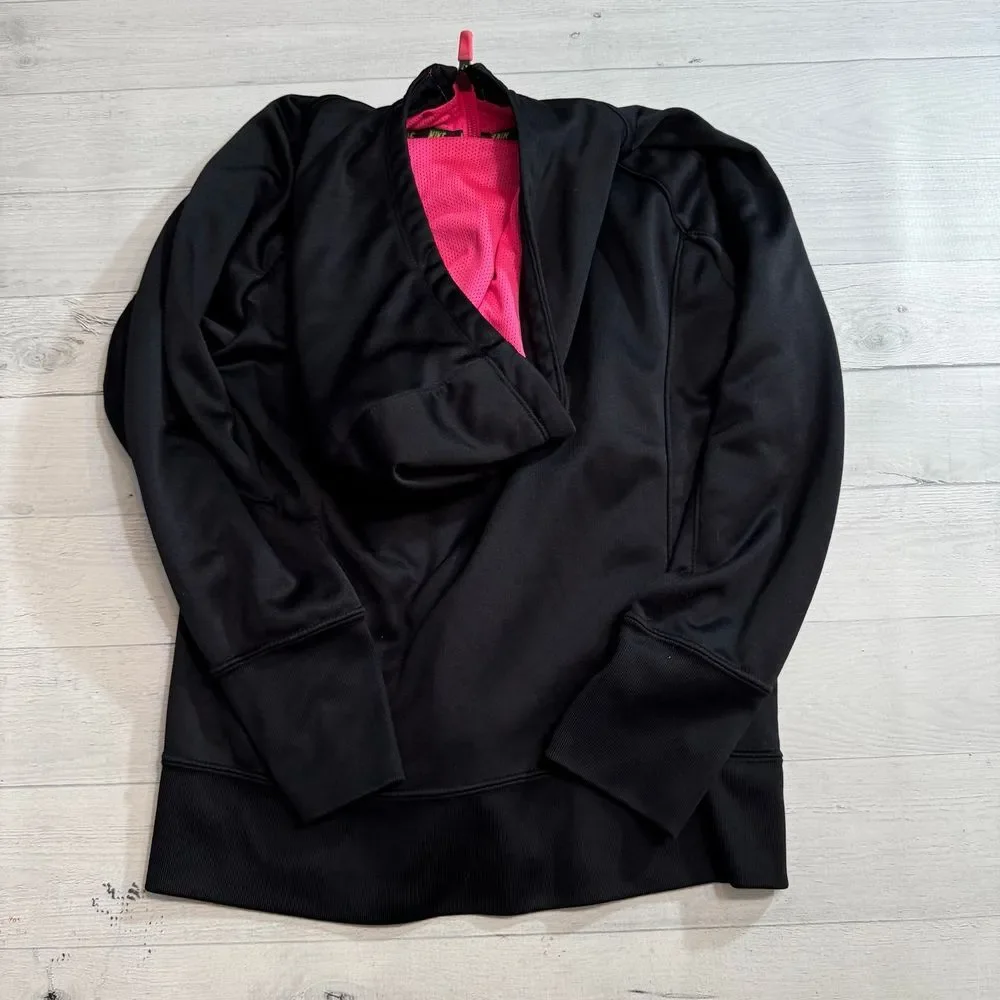 Nike girls black and pink zip up sweatshirt youth‎ medium